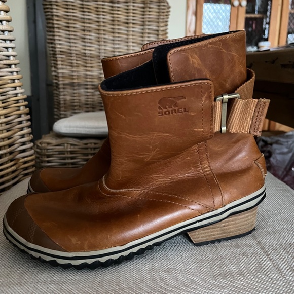 Sorel Slimpack Short - Picture 2 of 8